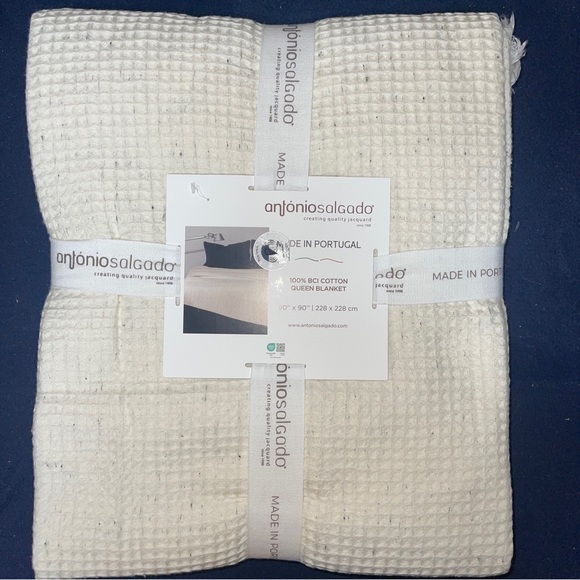 Antonio Salgado Queen 90x 90”Oatmeal Blanket BCI Cotton Matellasse Made Portugal - Picture 1 of 5
